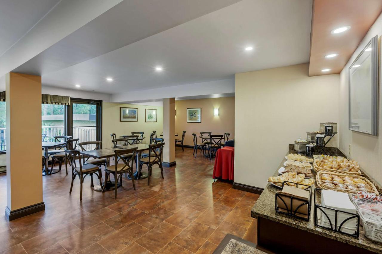 Best Western Plus Otonabee Inn Peterborough Exteriör bild